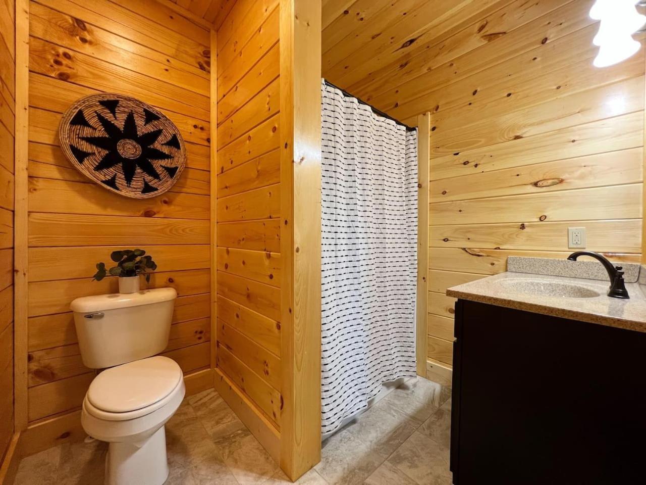 Splendid 2Cabins Sleeps 28 Pool Hot Tub More Pigeon Forge Exterior foto